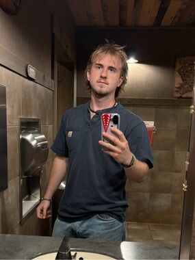 Meet your Posher, Davidjayneiv